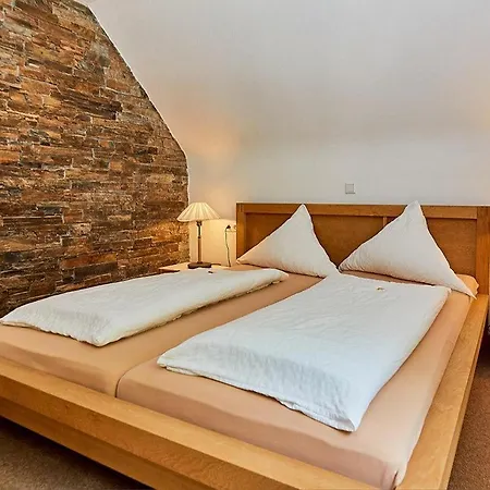 Inn Onkel Toms Huette, Weingut Friedhelm Lenz *