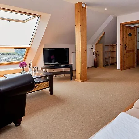 אורחן Onkel Toms Huette, Weingut Friedhelm Lenz *