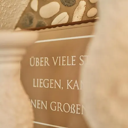 Onkel Toms Huette, Weingut Friedhelm Lenz