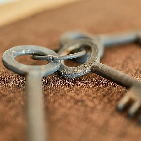 Onkel Toms Huette, Weingut Friedhelm Lenz אורחן