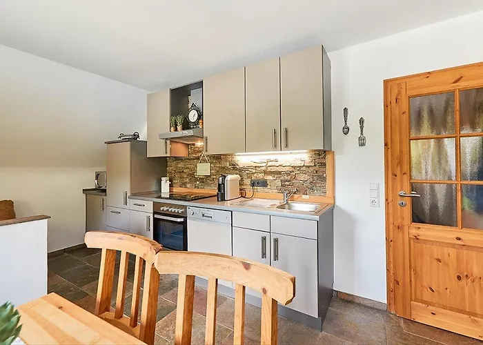 Onkel Toms Huette, Weingut Friedhelm Lenz